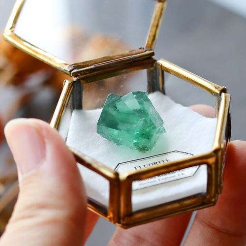 Diana Maria鉱山　フローライト　fluorite 鉱物　鉱物標本　原石 ダイアナマリア鉱山フローライトの結晶 鉱物標本 ミニチュア 蛍