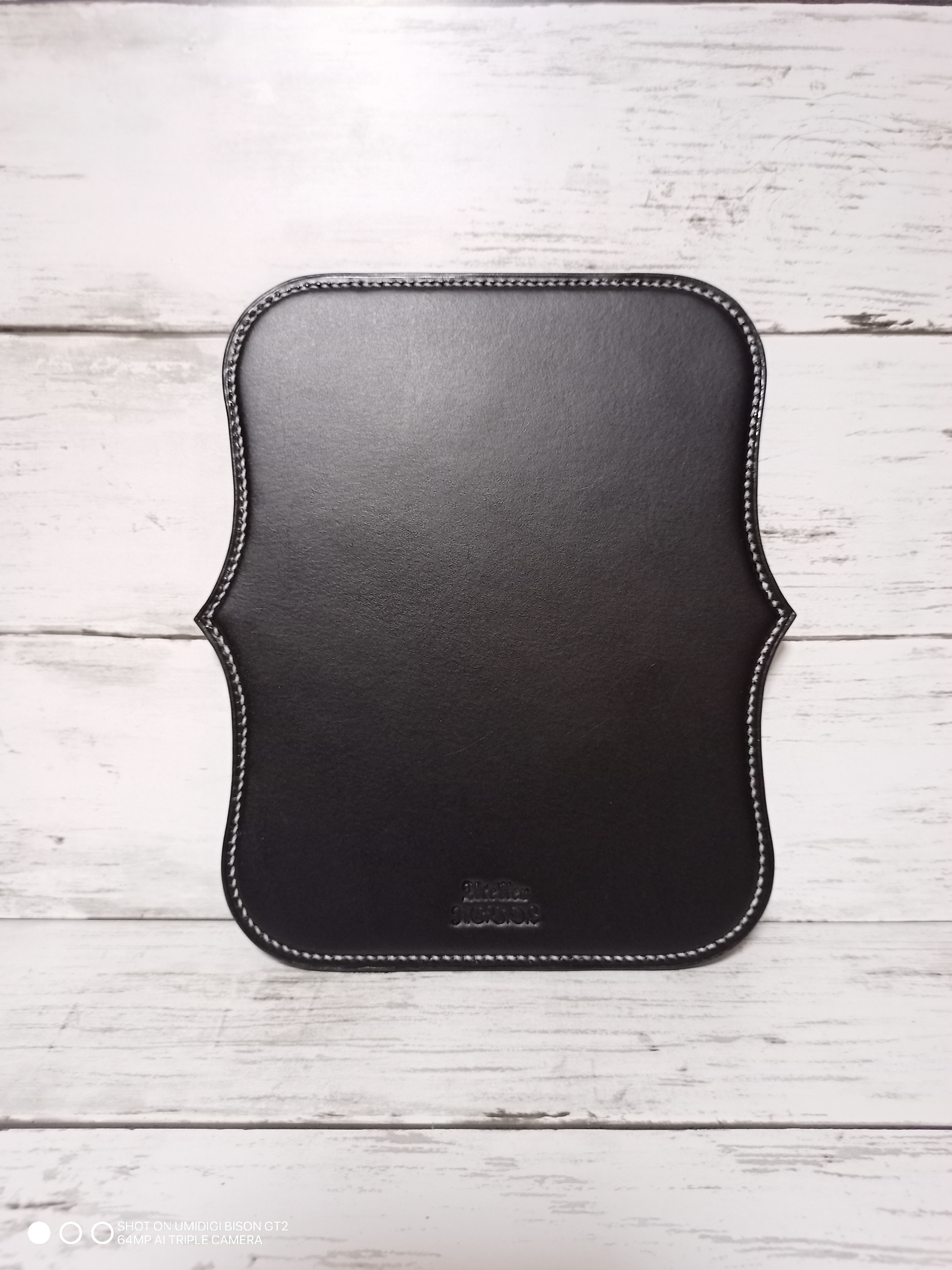 ブッテーロ　マウスパッドＳ