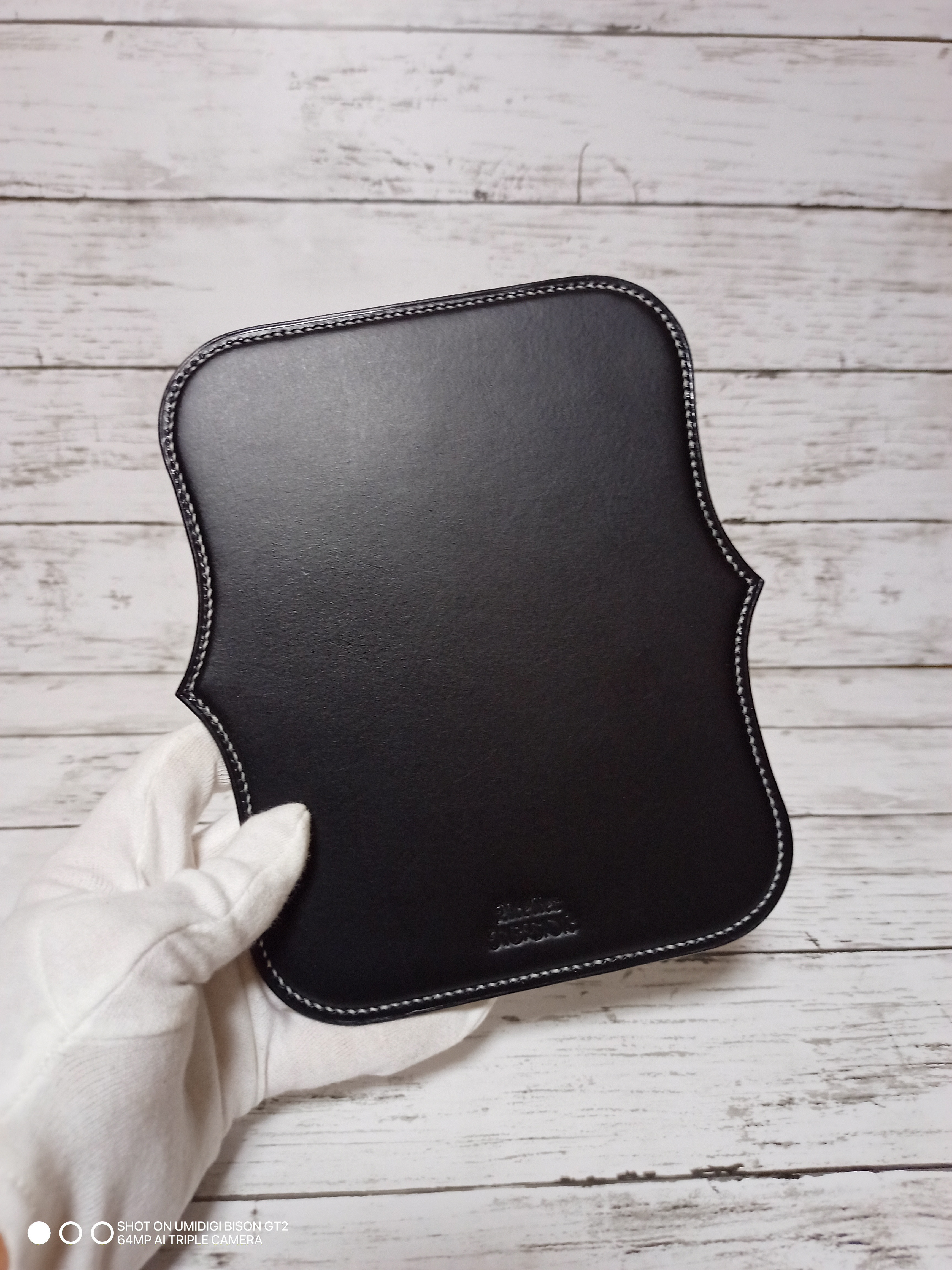 ブッテーロ　マウスパッドＳ