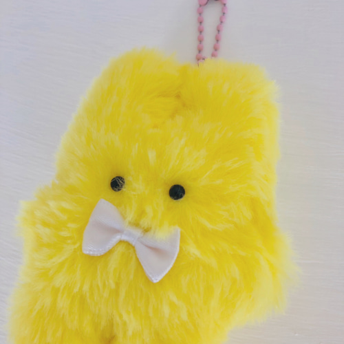 一緒に連れてって~♪黄色なチビうさぎさんキーホルダー♡蝶
