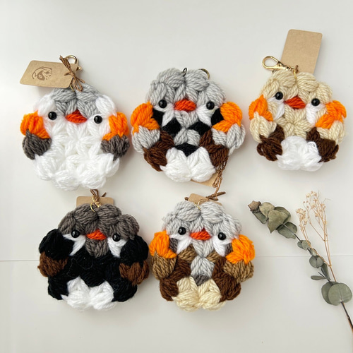 鳥さんもちもちマスコット【キンカチョウ】 あみぐるみ 黄色と小鳥と星