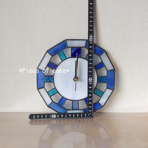 ステンドグラスの掛け時計＜ブルー＞ (CL03A)＜壁掛け時計(スイープ