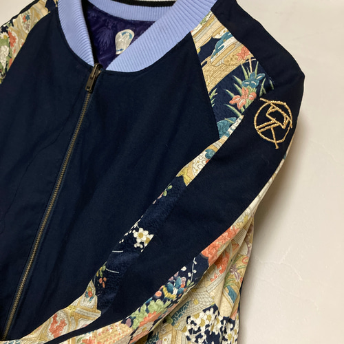 着物リメイクスカジャン リバーシブル 鯉 白波 横振り刺繍 産着