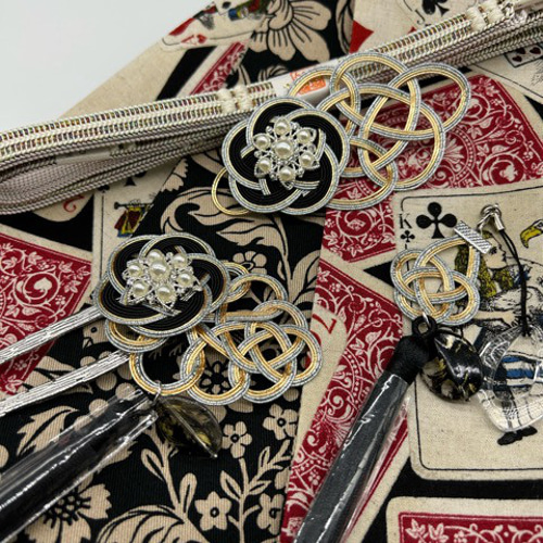 4638木綿半幅帯 不思議の国のアリス（トランプ柄） 豪華水引3点 高級絹