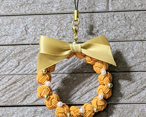 パンプキン＆木の実たくさんの　オレンジハロウィン造花リース 紅葉リーフとパンプキン ハロウィンリース：オレンジ 黄色 | iichi