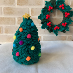 毛糸で編んだクリスマスツリー 1枚目の画像