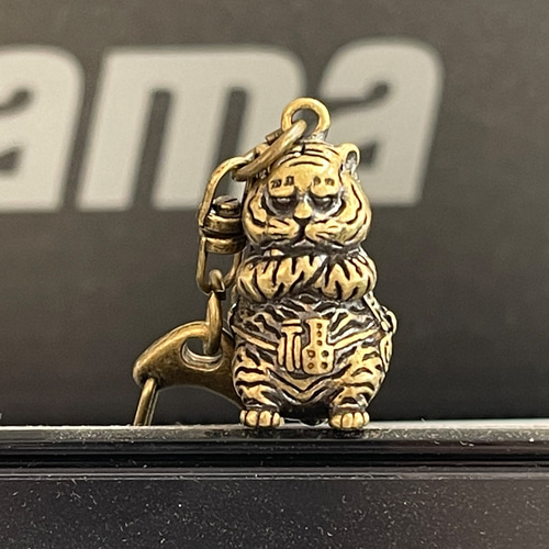 真鍮 キーホルダー 福 トラ 虎 寅 干支 ビンテージ 風水 その他