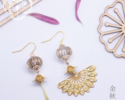 No.776【10ペア】ライトブラウン お花 ハンドメイド ピアス イヤリング No.776【10ペア】ライトブラウン お花 ハンドメイド ピアス