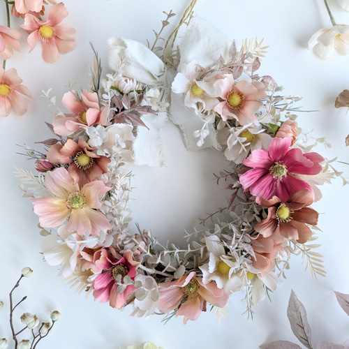 コスモスのふんわりリース /秋桜/ユーカリ/ピンク/壁掛け/ふわふわ