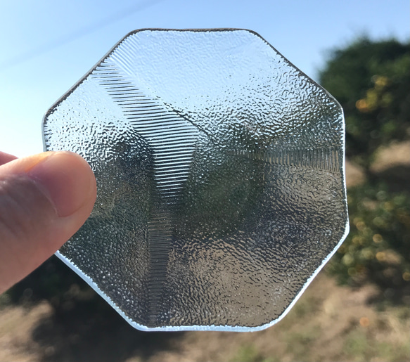 豆皿　薬味皿　マルチトレイ　昭和レトロガラス食器　昭和型板ガラス食器　折り鶴　SDGs 1枚目の画像