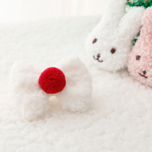 うさぎ用のクリスマス耳リボン ペット服・アクセサリー ECRABBIT