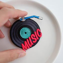 music 刺繍ブローチ 4枚目の画像