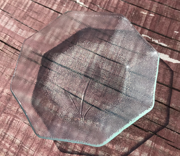 昭和型板ガラス食器　昭和レトロガラストレイ　マルチトレイ　葉っぱ　SDGs　8角形 2枚目の画像