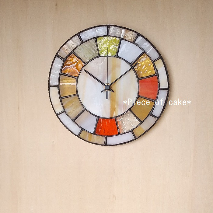 ステンドグラスの(Φ19)掛け時計＜シンプル12回毎色変り (CL06A)ステップタイプクロック　オレンジイエロー
