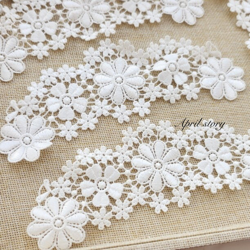 1枚/花 フラワー ホワイト 上品 優雅 大人可愛い ケミカルレース