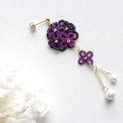 梭織蕾絲小花和棉質珍珠不對稱耳環&lt;Kikyou&gt; 第3張的照片