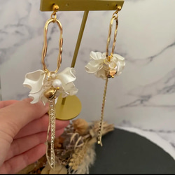 花びら　タッセル　ロングピアス　ブライダル　ピアス　イヤリング　earrings  花嫁　ウエディング 3枚目の画像