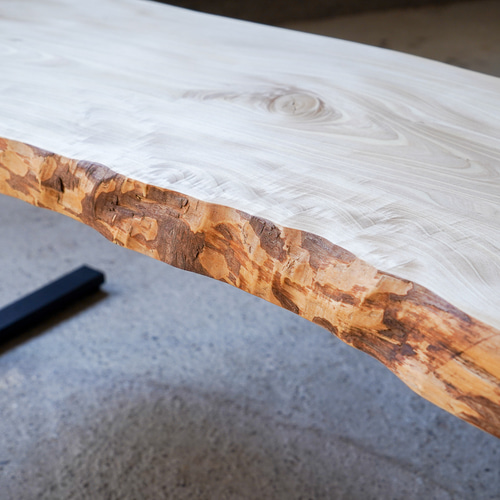 まきの一枚板　和のテーブル まきの木一枚板 和のテーブル