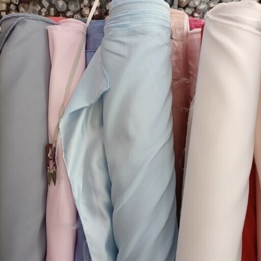 美品！パーティードレス ライトブルー 光沢サテン  ミディアムドレス エレガント シアーな美しさ 二次会