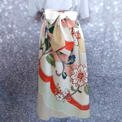 着物 リメイク リボン スカート 生成り×茜色 扇柄