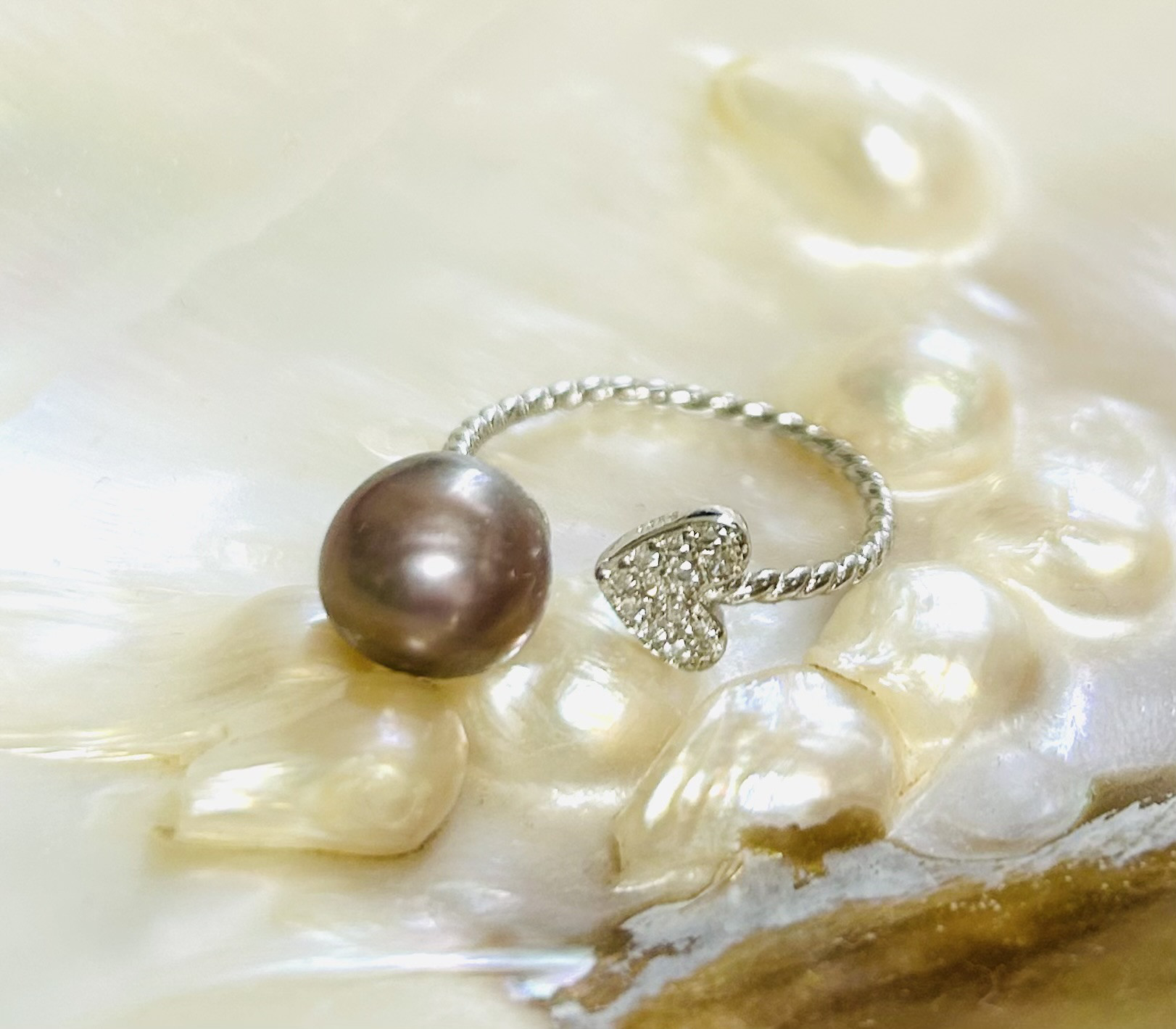 エジソンパールとハートのリング