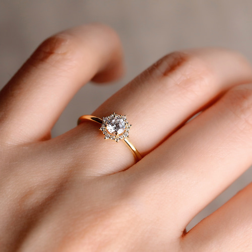 K18・プラチナ〉エンゲージリング◇ crux 〈クラクス〉0.3ct