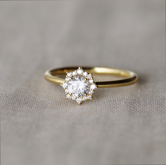 〈K18・プラチナ〉エンゲージリング◇ crux 〈クラクス〉0.3ct 婚約指輪　ブライダルリング<VR095> 1枚目の画像