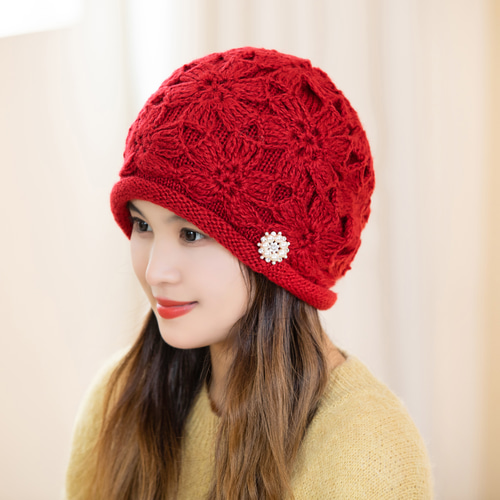 手編み【Lady's】おしゃれな編み帽子 オフシロ ニット帽・ビーニー