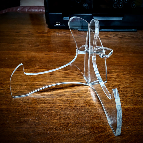 新・皿立て 『 プレートスタンド TYPE-R 』（タイプR） 新型皿立て