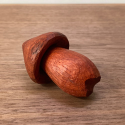 木彫り きのこ 置物 オブジェ（木材：パドウク）（No.T1020） 10枚目の画像