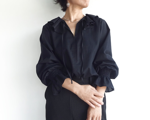 ダブルラッフルカラーブラウス（ブラウン） 12枚目の画像