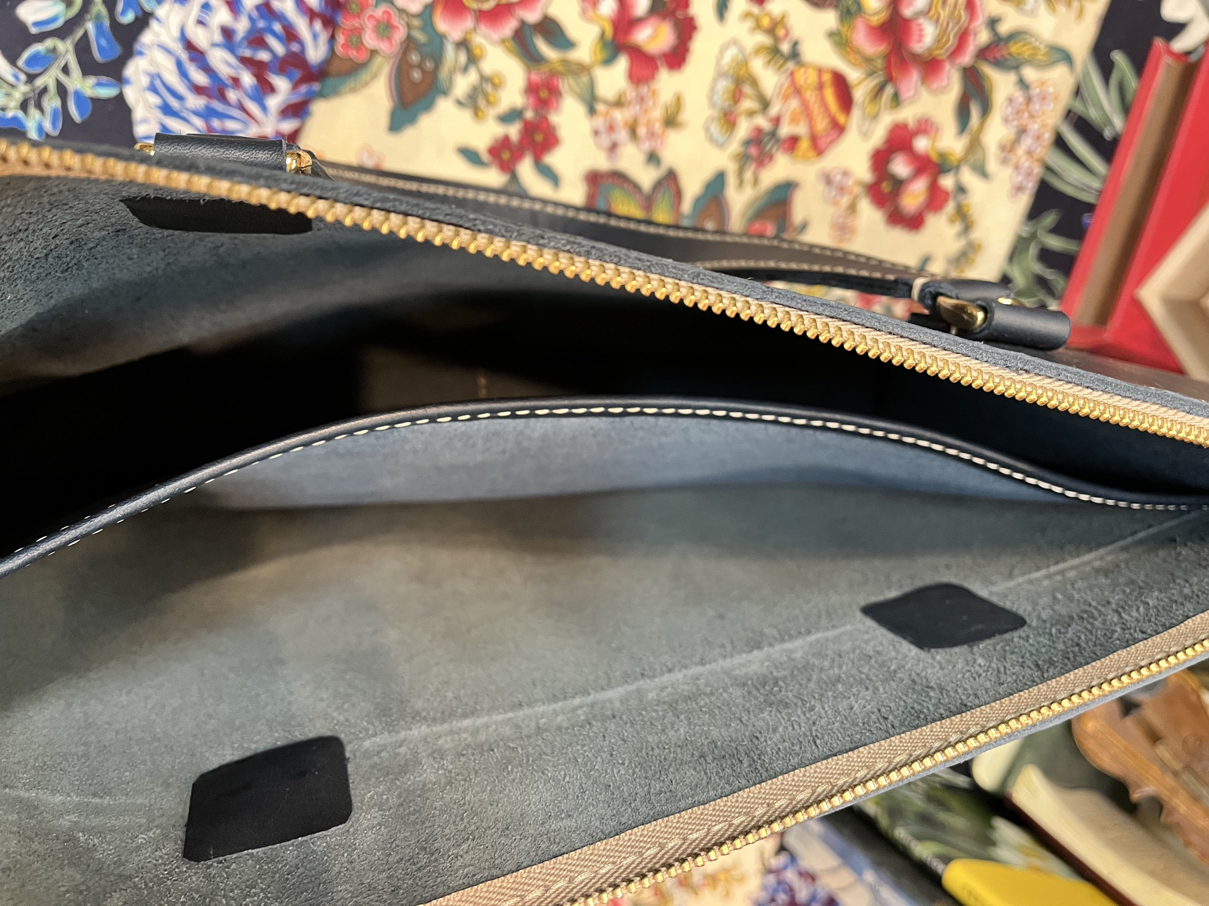 A4対応ビジネスバッグ