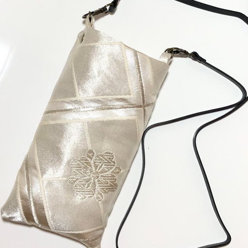 帯リメイク携帯ケースショルダーバッグ ストラップ付きスマホケース  