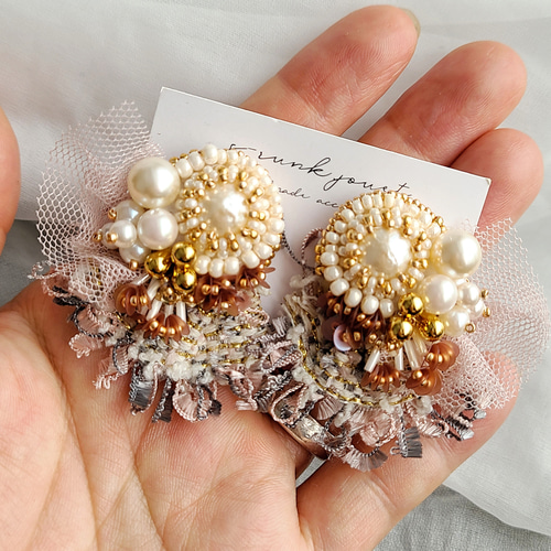 Vintage☆アンティーク調 ビーズ刺繍バッグ 色あせ ウェーブ柄 Vintage☆アンティーク調 ビーズ刺繍バッグ 色あせ ウェーブ柄