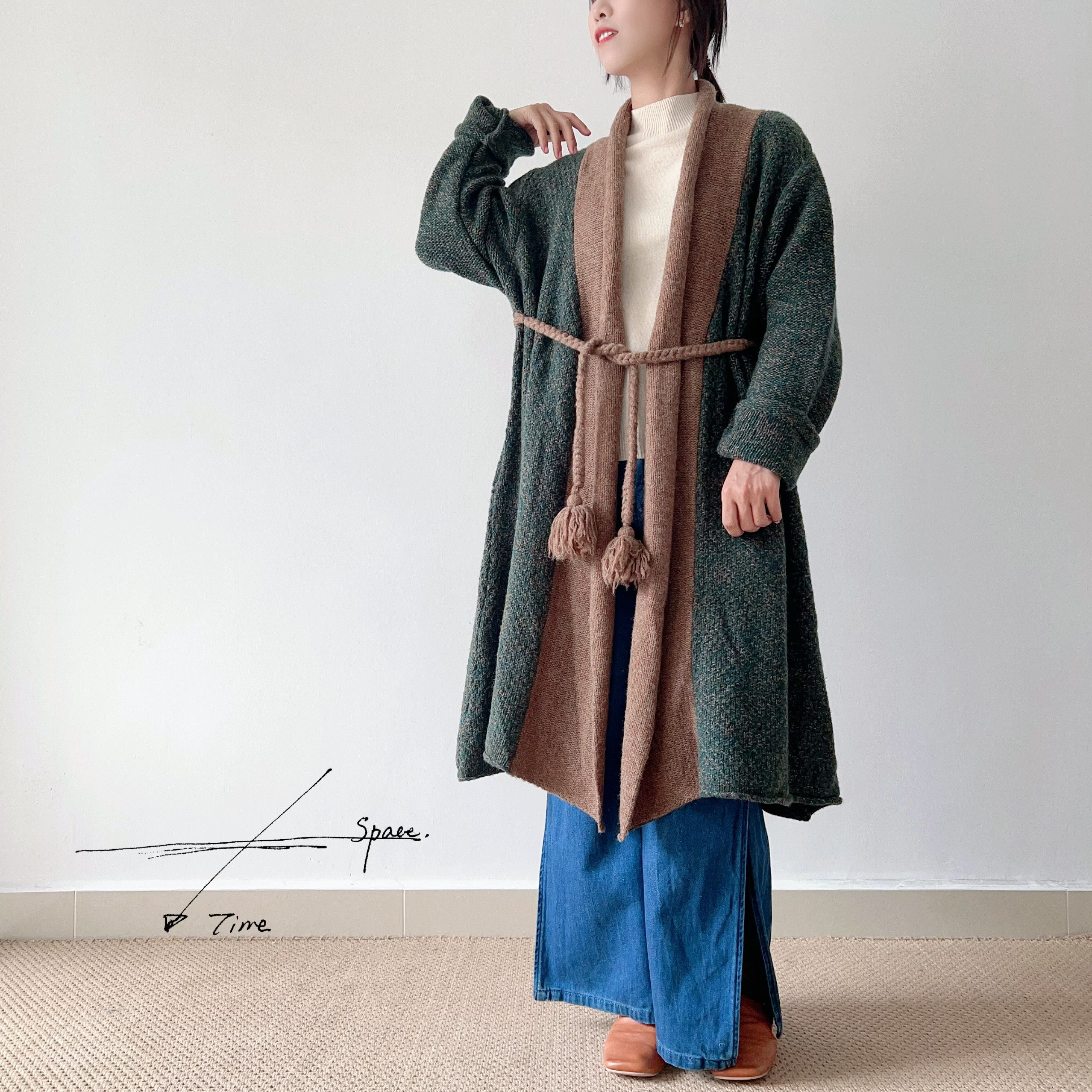 【在庫のみ★送料無料】⁂ポンポンつき紐⁂ウール100%⁂膝下丈ウールカーディガン切替*C-4ZB