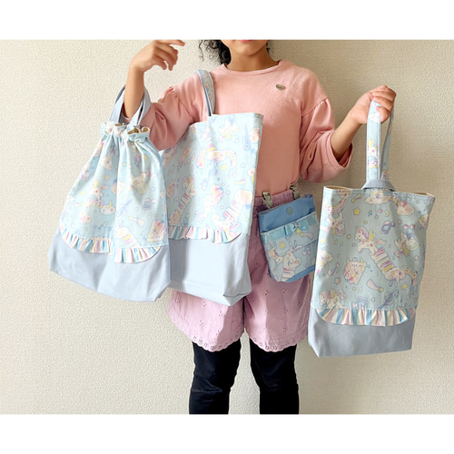 送料無料♡ユニコーン♡レッスンバッグ、上履き袋、お着替え巾着 送料無料♡ユニコーン♡レッスンバッグ、上履き袋、お着替え巾着