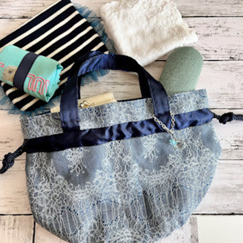 Dress&spice＊レース巾着バッグ 内側サテン 丸底 巾着バッグ Own.Body