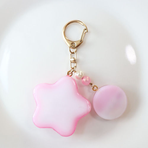 シャカシャカ シェイカー レジン キーホルダー ピンク 星