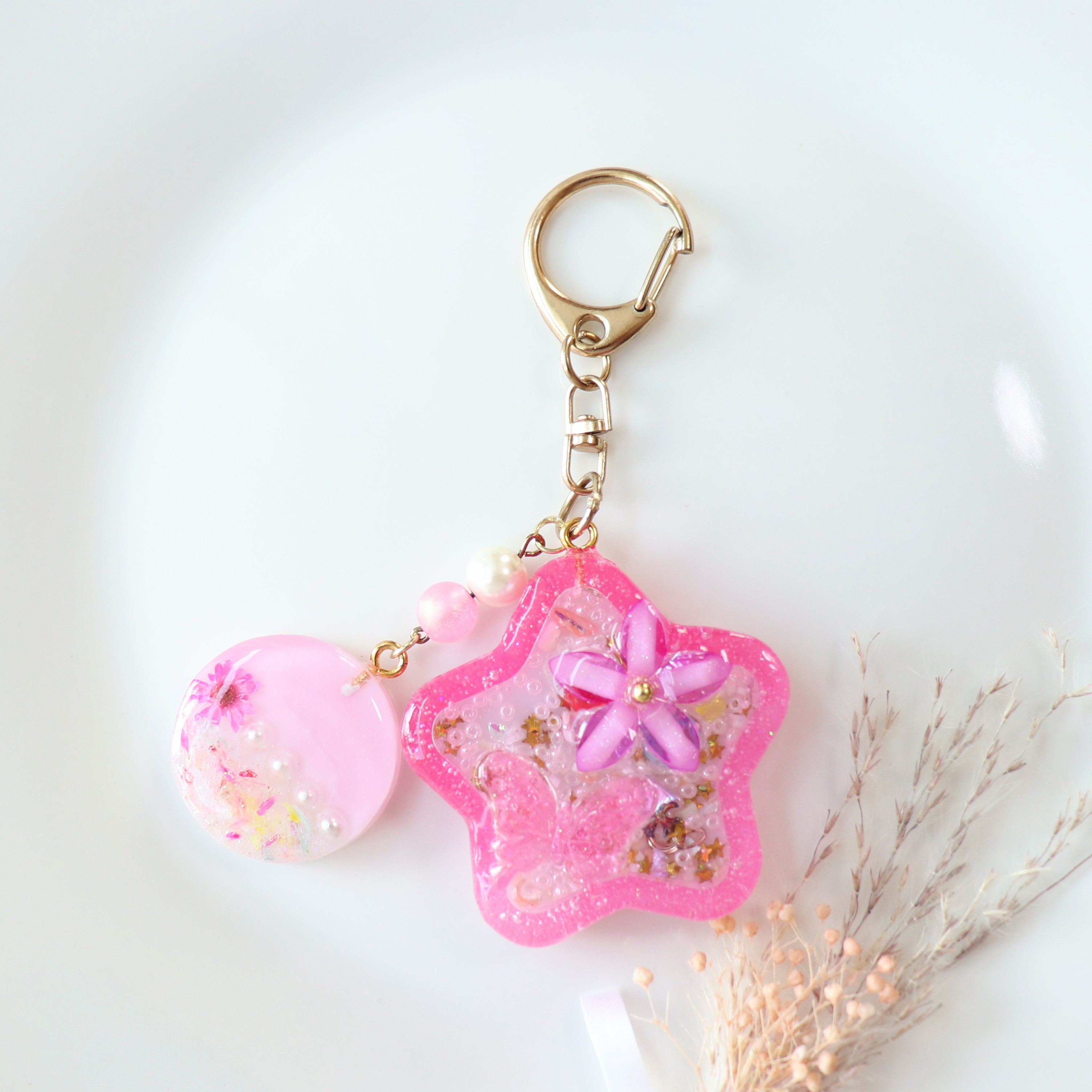 シャカシャカ シェイカー レジン キーホルダー ピンク 星