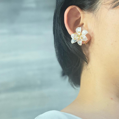 百合の花のピアス/イヤリング カサブランカ リリー ディップアート