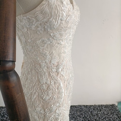 高品質！ウエディングドレス ベアトップ ガリアラハブ風 マーメイドライン 3D立体レース刺繍 結婚式/披露宴 2枚目の画像