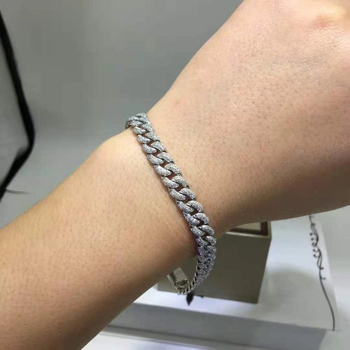 豪華仕様】モアサナイト 喜平ブレスレット k 18WG ブレスレット ルイ  