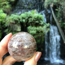 【レア☆】虹入り☆千層ガーデンクォーツスフィア（丸玉）☆45mm！☆瀧川神社にて浄化済み☆選べる台座2種☆No.5 1枚目の画像