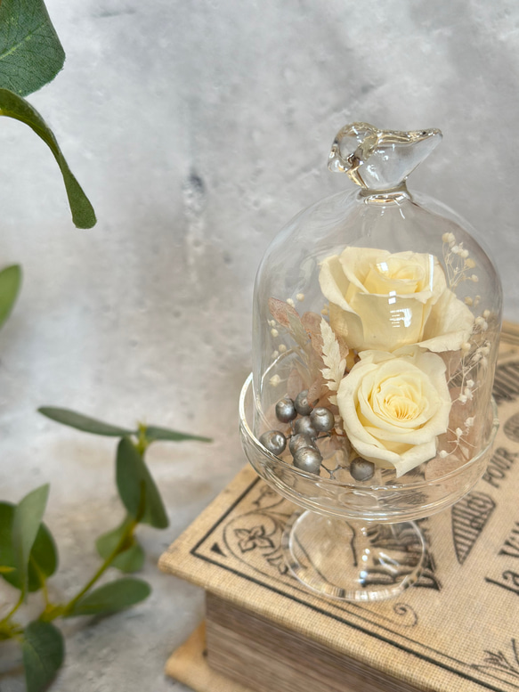 ♡プリザーブドフラワー　ガラスドームアレンジ（小鳥）♡お供えにも　神具　仏具2024 10枚目の画像