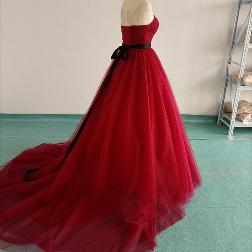 高品質！ワインレッドカラードレス 取り外しオフショルダー トレーン