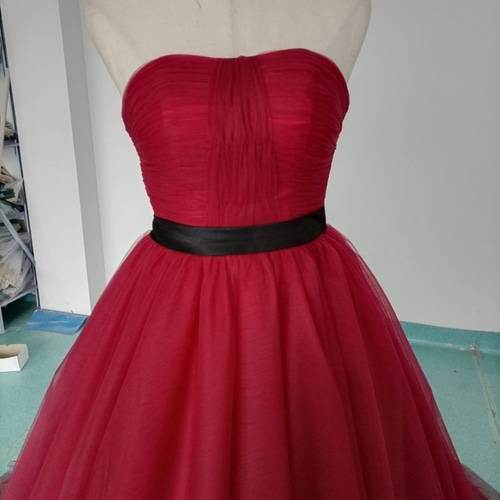 高品質！ワインレッドカラードレス 取り外しオフショルダー