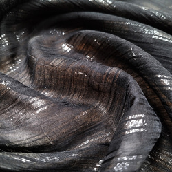 シルク・ナイロン・ラメ　格子楊柳ナイロンラメ/黒×透明ラメ　11.5匁　幅100cm　/C410 1枚目の画像