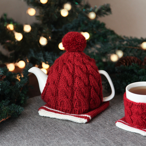 予約販売] 手編みニットのティーポットカバー | ティーコージー