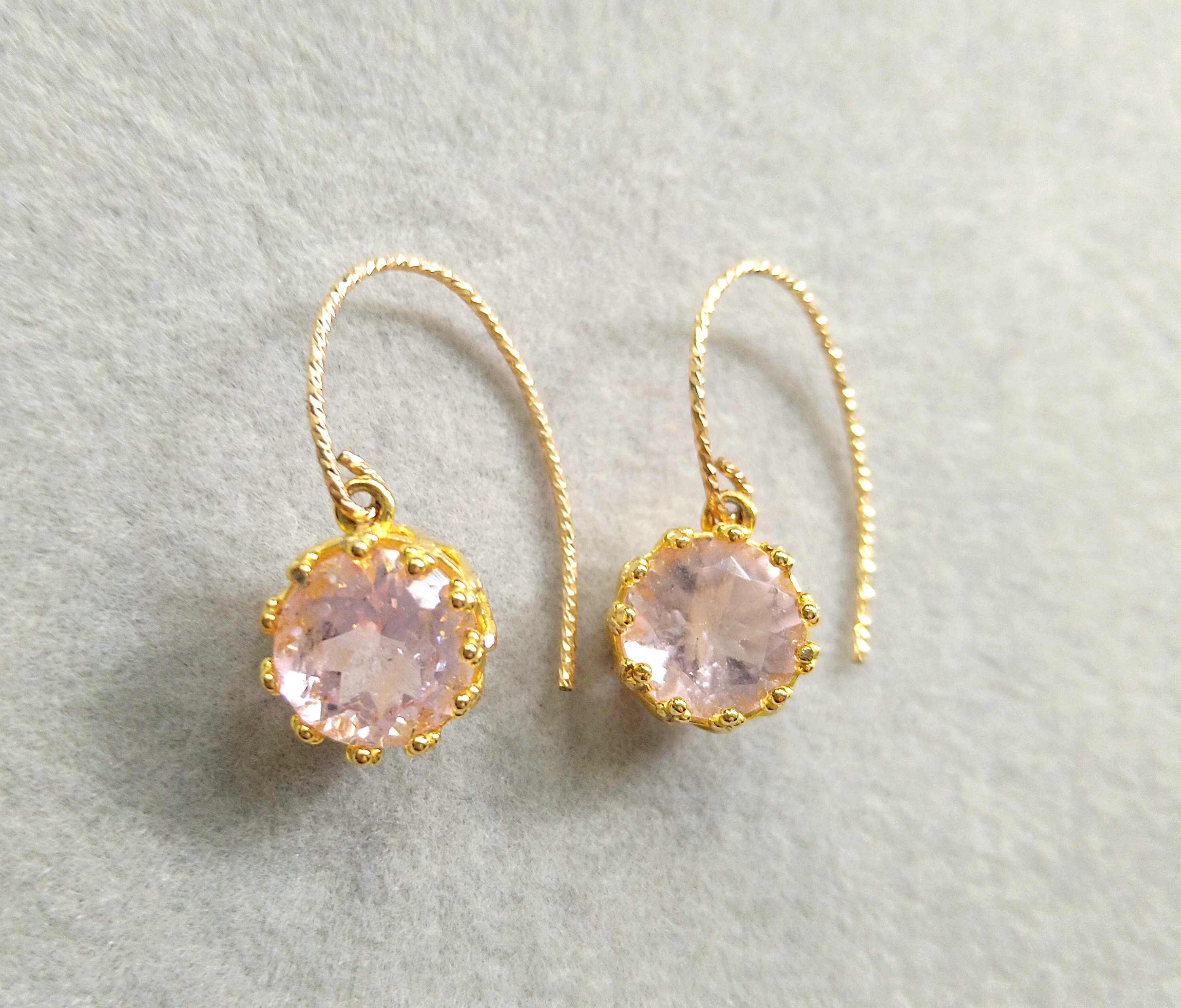 K14gf　希少 大粒　優しいピンク色　モルガナイトピアス