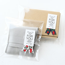 14kgf｜ヴィンテージガラスの揺れる透明な花フックピアス［ダブル］ 18枚目の画像